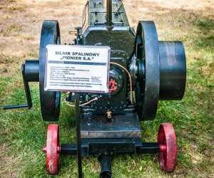 Odrestaurowane silniki stacjonarne w Muzeum Rolnictwa w Ciechanowcu Odrestaurowane silniki stacjonarne w Muzeum Rolnictwa w Ciechanowcu