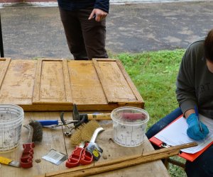 Nowe sprzęty wzbogaciły wyposażenie pracowni konserwatorskiej Nowe sprzęty wzbogaciły wyposażenie pracowni konserwatorskiej