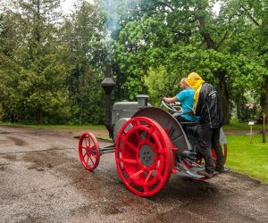 Kolejny unikatowy ciągnik w ciechanowieckim Muzeum Kolejny unikatowy ciągnik w ciechanowieckim Muzeum
