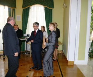 Konkurs na Najlepiej Zachowany Zabytek Wiejskiego Budownictwa Drewnianego w Województwie Podlaskim w 2009 roku Konkurs na Najlepiej Zachowany Zabytek Wiejskiego Budownictwa Drewnianego w Województwie Podlaskim w 2009 roku