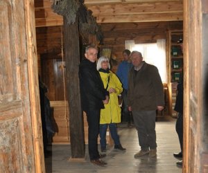 Seminarium nt. opracowania wytycznych do modelu archiwizowania informacji o obiektach drewnianych na terenie Muzeum Rolnictwa Seminarium nt. opracowania wytycznych do modelu archiwizowania informacji o obiektach drewnianych na terenie Muzeum Rolnictwa