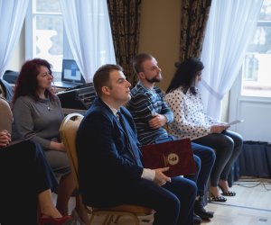 "LUMEN-ART czyli malowanie światłem" - fotorelacja z wernisażu "LUMEN-ART czyli malowanie światłem" - fotorelacja z wernisażu