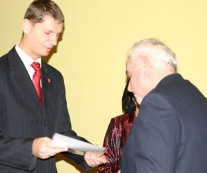 Podsumowanie Konkursu na Najlepiej Zachowany Zabytek Wiejskiego Budownictwa Drewnianego w Województwie Podlaskim Podsumowanie Konkursu na Najlepiej Zachowany Zabytek Wiejskiego Budownictwa Drewnianego w Województwie Podlaskim