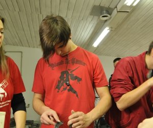 Nowe sprzęty wzbogaciły wyposażenie pracowni konserwatorskiej Nowe sprzęty wzbogaciły wyposażenie pracowni konserwatorskiej