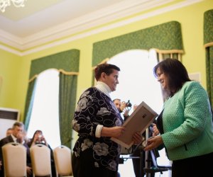 Podsumowanie Konkursu na Najlepiej Zachowany Zabytek Wiejskiego Budownictwa Drewnianego w Województwie Podlaskim w 2013 roku Podsumowanie Konkursu na Najlepiej Zachowany Zabytek Wiejskiego Budownictwa Drewnianego w Województwie Podlaskim w 2013 roku