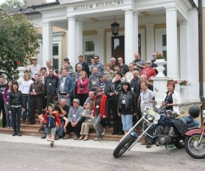 V Międzynarodowy Rajd Pogoni Pojazdów Zabytkowych