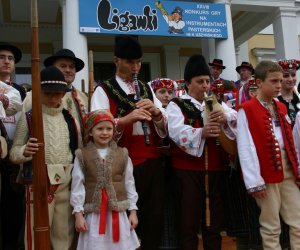 XXVIII KONKURS GRY NA INSTRUMENTACH PASTERSKICH im. Kazimierza Uszyńskiego XXVIII KONKURS GRY NA INSTRUMENTACH PASTERSKICH im. Kazimierza Uszyńskiego