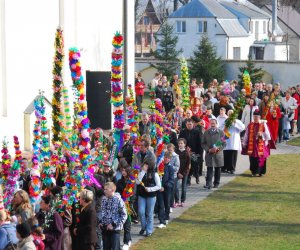 Prezentacja palm na Mszy Świetęj Prezentacja palm na Mszy Świetęj