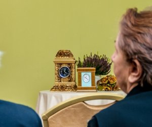 WSZYSTKO MA SWÓJ CZAS. ZEGARY KS. JANA GROCHOWSKIEGO WSZYSTKO MA SWÓJ CZAS. ZEGARY KS. JANA GROCHOWSKIEGO