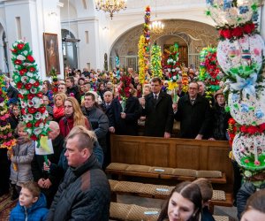 XIX Konkurs na Wykonanie Palmy Wielkanocnej XIX Konkurs na Wykonanie Palmy Wielkanocnej
