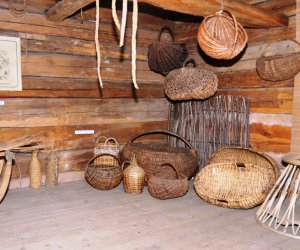 Spichlerz z Olszy – ekspozycja „Plecionkarstwo” Spichlerz z Olszy – ekspozycja „Plecionkarstwo”