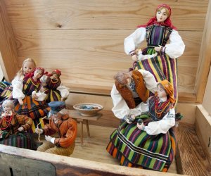 Wystawa czasowa "Lalki Polskie Lalki Swiata" Wystawa czasowa "Lalki Polskie Lalki Swiata"