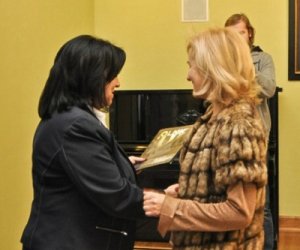 Podsumowanie Konkursy na Najlepiej Zachowany Zabytek Wiejskiego Budownictwa Drewnianego w Województwie Podlaskim w 2012 roku 18 listopada 2012 r. Podsumowanie Konkursy na Najlepiej Zachowany Zabytek Wiejskiego Budownictwa Drewnianego w Województwie Podlaskim w 2012 roku 18 listopada 2012 r.