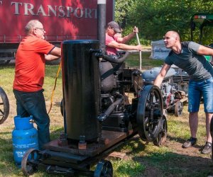 Odrestaurowane silniki stacjonarne w Muzeum Rolnictwa w Ciechanowcu Odrestaurowane silniki stacjonarne w Muzeum Rolnictwa w Ciechanowcu
