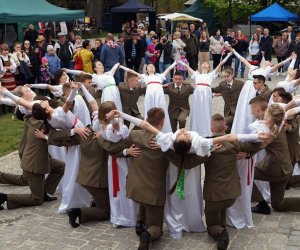 Jarmark św. Wojciecha w obiektywie Tadeusza Kierycha z Radzynia Podlaskiego Jarmark św. Wojciecha w obiektywie Tadeusza Kierycha z Radzynia Podlaskiego