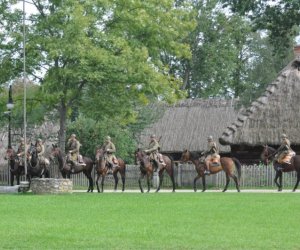 Rajd Pamięci Szlakiem Bojowym Suwalskiej Brygady Kawalerii- w Wojnie Obronnej 1939 r. Rajd Pamięci Szlakiem Bojowym Suwalskiej Brygady Kawalerii- w Wojnie Obronnej 1939 r.