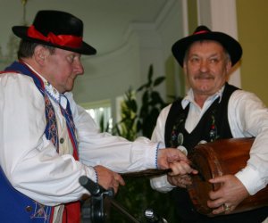 XXVIII KONKURS GRY NA INSTRUMENTACH PASTERSKICH im. Kazimierza Uszyńskiego XXVIII KONKURS GRY NA INSTRUMENTACH PASTERSKICH im. Kazimierza Uszyńskiego