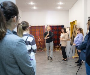 Tkactwo i dywany dwuosnowowe typu brańskiego Tkactwo i dywany dwuosnowowe typu brańskiego