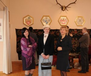 WYSTAWA CZASOWA PT. RODZINY KRESOWE I ICH SPUŚCIZNA WYSTAWA CZASOWA PT. RODZINY KRESOWE I ICH SPUŚCIZNA