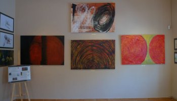 Z drugiej strony zielonego lustra