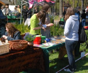 JARMARK ŚWIĘTEGO WOJCIECHA W MUZEUM ROLNICTWA W CIECHANOWCU JARMARK ŚWIĘTEGO WOJCIECHA W MUZEUM ROLNICTWA W CIECHANOWCU