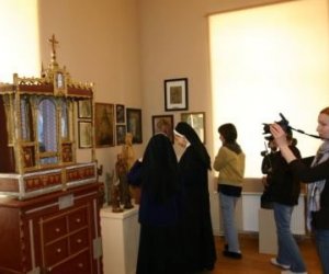 „Chwała Jezusowi, Marii i Wszystkim Świętym” „Chwała Jezusowi, Marii i Wszystkim Świętym”