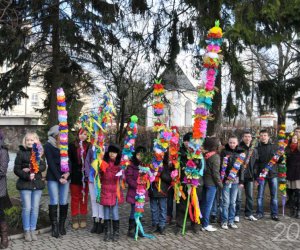 Codziennik Muzealny - Palma wielkanocna w dawnych tradycjach Codziennik Muzealny - Palma wielkanocna w dawnych tradycjach