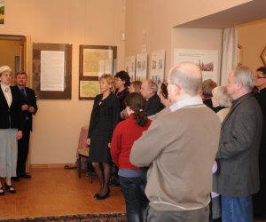 WYSTAWA CZASOWA PT. RODZINY KRESOWE I ICH SPUŚCIZNA WYSTAWA CZASOWA PT. RODZINY KRESOWE I ICH SPUŚCIZNA