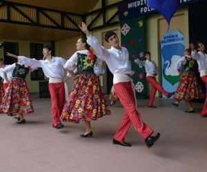 Międzynarodowy Festiwal Folkloru 10-11 sierpień 2007r. Międzynarodowy Festiwal Folkloru 10-11 sierpień 2007r.