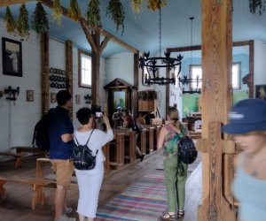 Tłoka ciesielska w Muzeum Rolnictwa w Ciechanowcu Tłoka ciesielska w Muzeum Rolnictwa w Ciechanowcu