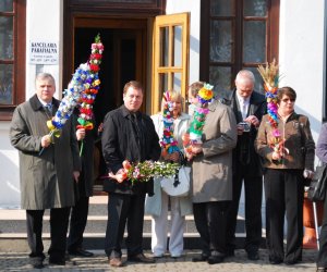 Prezentacja palm na Mszy Świetęj Prezentacja palm na Mszy Świetęj
