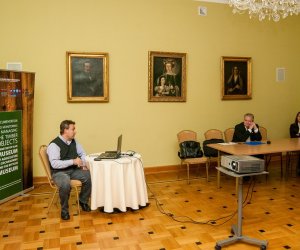 Seminarium nt. okreslenia zakresu informacji niezbędnych do opracowania modelu monitorowania obiektu drewnianego na terenie Muzeum Rolnictwa Seminarium nt. okreslenia zakresu informacji niezbędnych do opracowania modelu monitorowania obiektu drewnianego na terenie Muzeum Rolnictwa