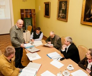 Seminarium nt. okreslenia zakresu informacji niezbędnych do opracowania modelu monitorowania obiektu drewnianego na terenie Muzeum Rolnictwa Seminarium nt. okreslenia zakresu informacji niezbędnych do opracowania modelu monitorowania obiektu drewnianego na terenie Muzeum Rolnictwa