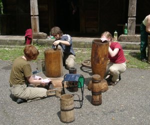 Praktyka studentów z Wydziału Technologii Drewna SGGW w Warszawie Praktyka studentów z Wydziału Technologii Drewna SGGW w Warszawie