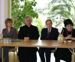 OKLEJANKI ŁOWICKIE I KURPIOWSKIE OKLEJANKI ŁOWICKIE I KURPIOWSKIE