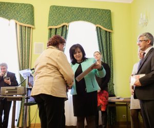 Podsumowanie Konkursu na Najlepiej Zachowany Zabytek Wiejskiego Budownictwa Drewnianego w Województwie Podlaskim w 2013 roku Podsumowanie Konkursu na Najlepiej Zachowany Zabytek Wiejskiego Budownictwa Drewnianego w Województwie Podlaskim w 2013 roku
