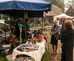 JESIEŃ W POLU I ZAGRODZIE JESIEŃ W POLU I ZAGRODZIE