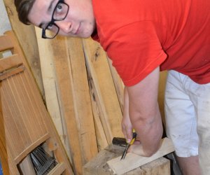 Nowe sprzęty wzbogaciły wyposażenie pracowni konserwatorskiej Nowe sprzęty wzbogaciły wyposażenie pracowni konserwatorskiej