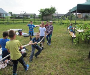 DZIEŃ DZIECKA Z "PRZYJACIÓŁMI Z DZIECIŃSTWA" DZIEŃ DZIECKA Z "PRZYJACIÓŁMI Z DZIECIŃSTWA"