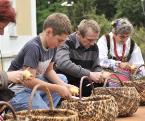 Wykopki w skansenie podsumowanie, fotorelacja. Wykopki w skansenie podsumowanie, fotorelacja.