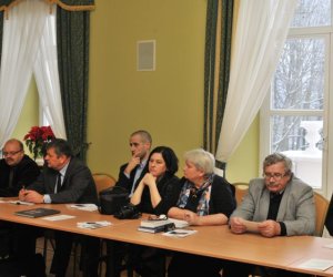 Międzynarodowa Narada Konserwatorska 7-8 XII 2012r. Międzynarodowa Narada Konserwatorska 7-8 XII 2012r.