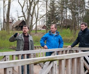 Seminarium nt. opracowania wytycznych do modelu archiwizowania informacji o obiektach drewnianych na terenie Muzeum Rolnictwa Seminarium nt. opracowania wytycznych do modelu archiwizowania informacji o obiektach drewnianych na terenie Muzeum Rolnictwa