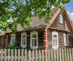 Podsumowanie Konkursu na Najlepiej Zachowany Zabytek Wiejskiego Budownictwa Drewnianego w Województwie Podlaskim w 2013 roku Podsumowanie Konkursu na Najlepiej Zachowany Zabytek Wiejskiego Budownictwa Drewnianego w Województwie Podlaskim w 2013 roku