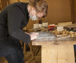 Nowe sprzęty wzbogaciły wyposażenie pracowni konserwatorskiej Nowe sprzęty wzbogaciły wyposażenie pracowni konserwatorskiej