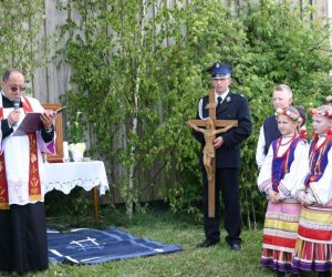 ZIELONE ŚWIĄTKI POD WIATRAKIEM