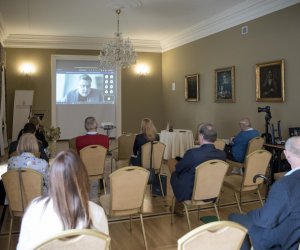 Konferencja naukowa "Realne i wyobrażone granice i rubieże Wielkiego Księstwa Litewskiego" - fotorelacja Konferencja naukowa "Realne i wyobrażone granice i rubieże Wielkiego Księstwa Litewskiego" - fotorelacja