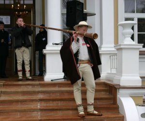 XXVII KONKURS GRY NA INSTRUMENTACH PASTERSKICH im. Kazimierza Uszyńskiego XXVII KONKURS GRY NA INSTRUMENTACH PASTERSKICH im. Kazimierza Uszyńskiego