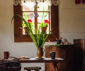 Ludowe Zielone Świątki - święto kościelne Zesłania Ducha Świętego, zamykającego cykl Wielkanocy 15 maja 2016 r. Ludowe Zielone Świątki - święto kościelne Zesłania Ducha Świętego, zamykającego cykl Wielkanocy 15 maja 2016 r.