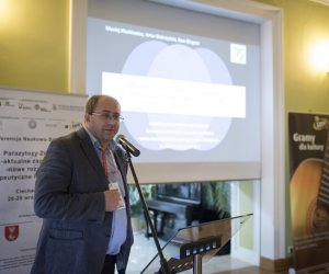 „Parazytozy zwierząt – aktualne zagrożenia – nowe rozwiązania terapeutycznie i profilaktyczne” „Parazytozy zwierząt – aktualne zagrożenia – nowe rozwiązania terapeutycznie i profilaktyczne”