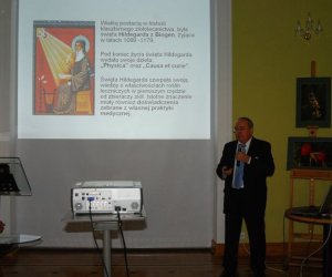 Rośliny lecznicze w kulturze, nauce i sztuce, Rośliny lecznicze w kulturze, nauce i sztuce,